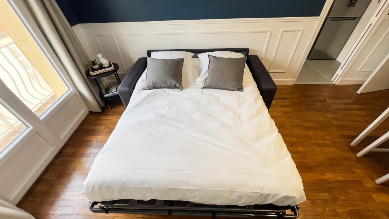 Appartement 4 Etoiles En Centre Ville De Vichy - Le Basile Bagian luar foto