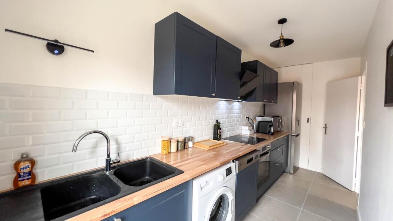 Appartement 4 Etoiles En Centre Ville De Vichy - Le Basile Bagian luar foto